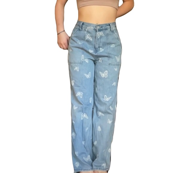 Simple society loose butterfly print denim jeans - Picture 2 of 5